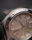 Specht & Söhne SP0033Q2 Quartz  Zenthrum — Integrated White Edition